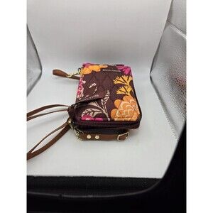 Women's Purse Bella Taylor Zip Around Wristlet Wallet Quilted Patch